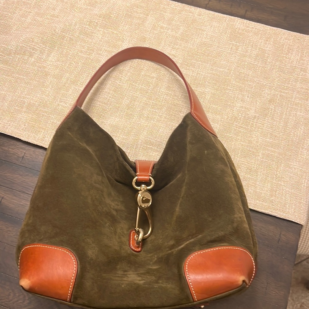 Dooney & Bourke Olive Suede Samba Logo Lock Sac Handb
